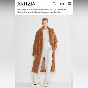 Aritzia Cozy Fleece Mega Cargo Sweatpant, heather cloud white, size medium